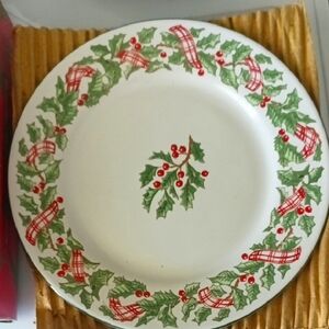 Vintage In Box Festive Holly and Ribbon Set Of 4 Salad Plates
